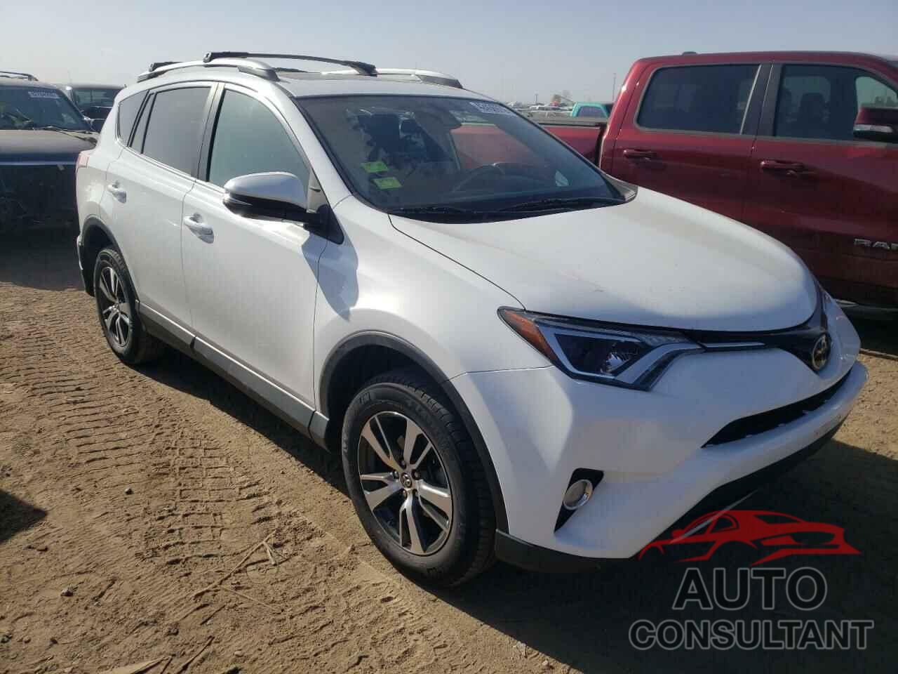 TOYOTA RAV4 2018 - 2T3RFREVXJW800641