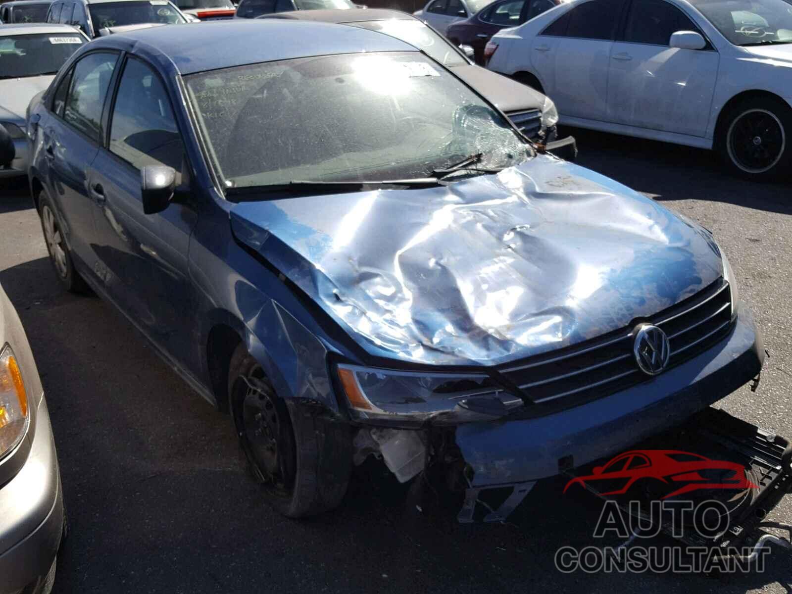VOLKSWAGEN JETTA 2016 - 3VW167AJ0GM284107