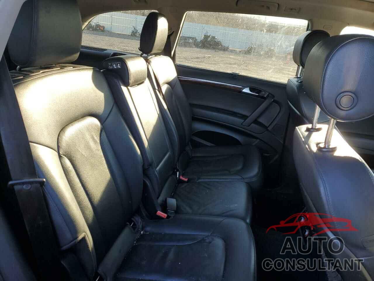 AUDI Q7 2015 - WA1DGAFE5FD010931