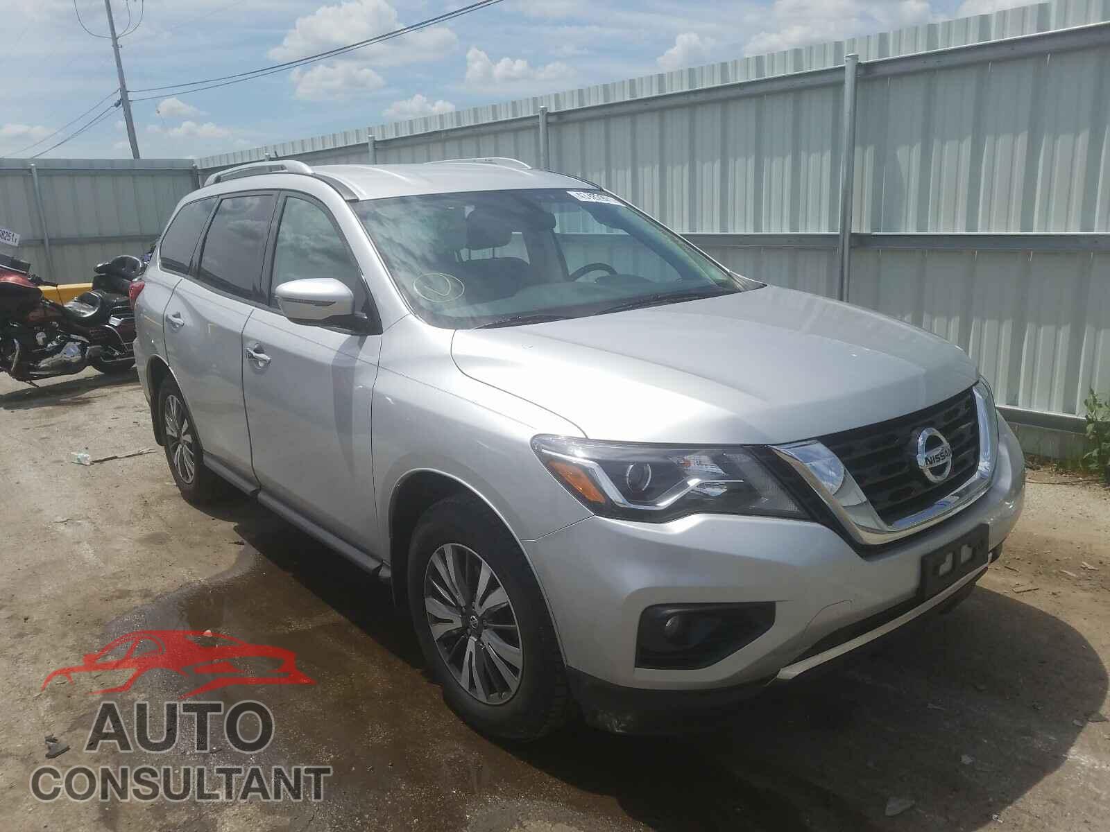 NISSAN PATHFINDER 2017 - 5N1DR2MM1HC910486
