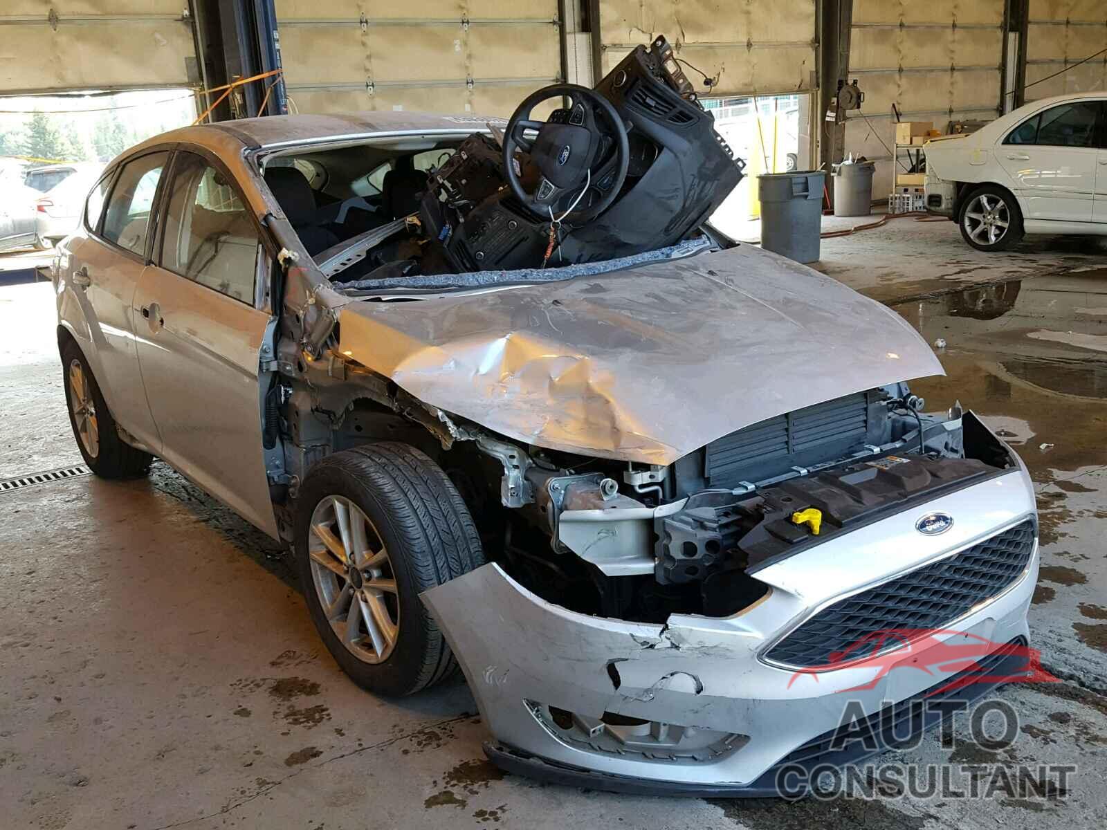 FORD FOCUS 2015 - 1FADP3K29FL376710