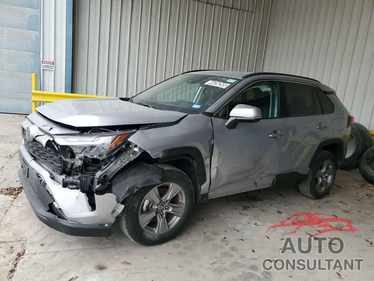 TOYOTA RAV4 2024 - 2T3W1RFV7RC283375