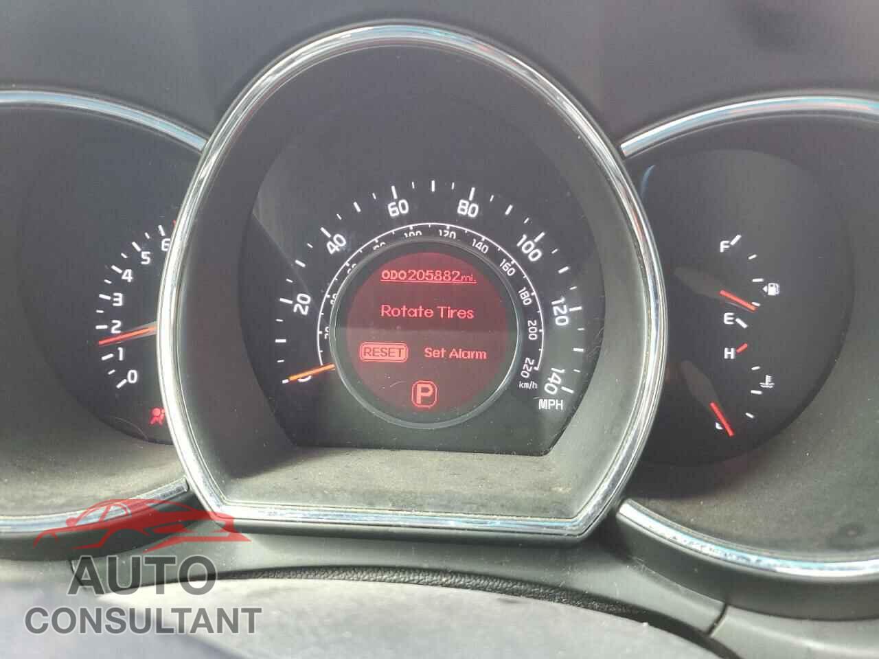 KIA RIO 2013 - KNADN5A3XD6191127