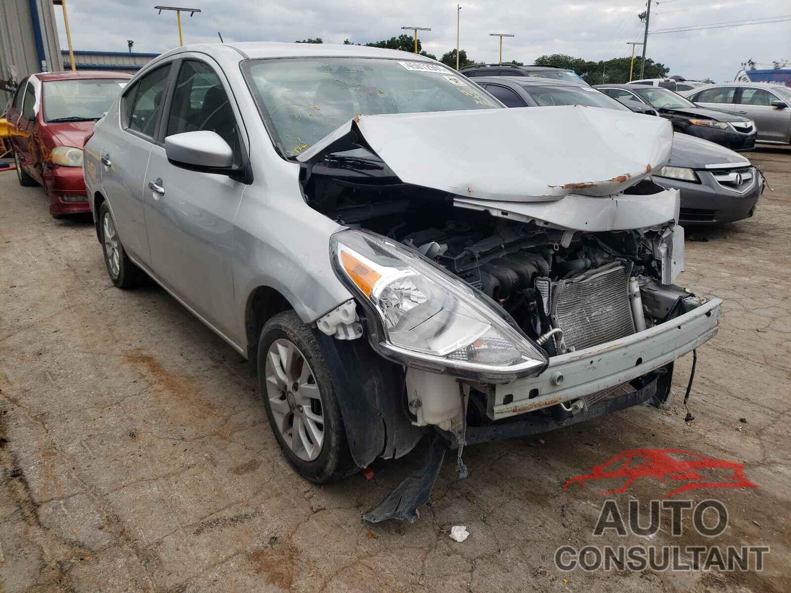 NISSAN VERSA 2019 - 3N1CN7AP9KL820668