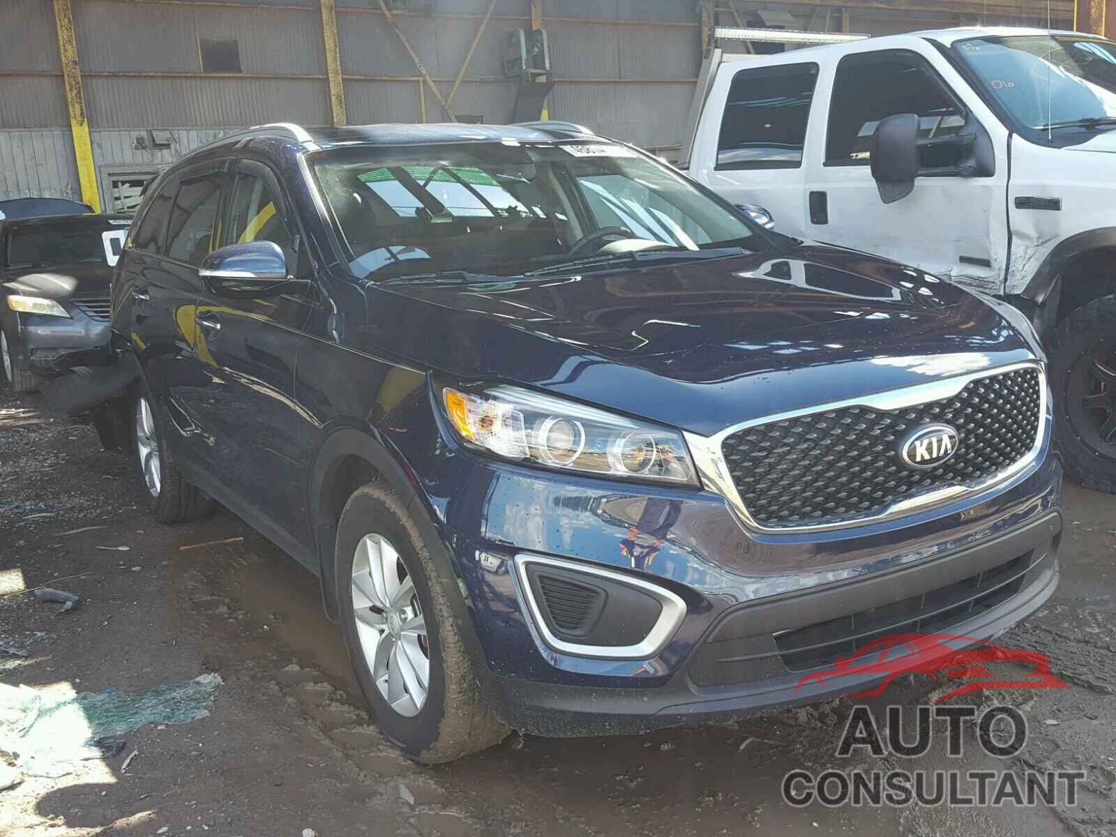 KIA SORENTO LX 2016 - 5XYPG4A31GG185738