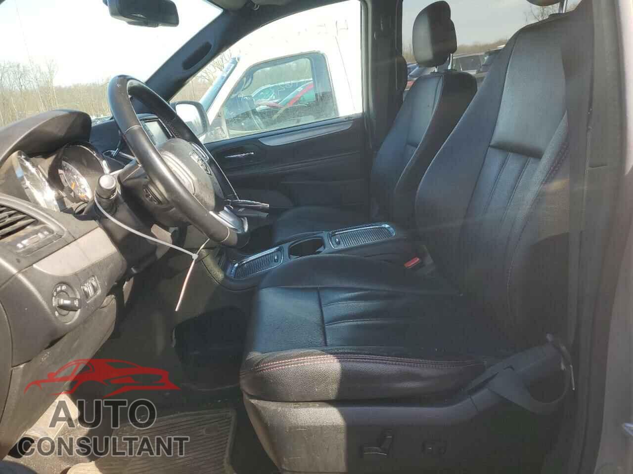 DODGE CARAVAN 2018 - 2C4RDGEG1JR196337