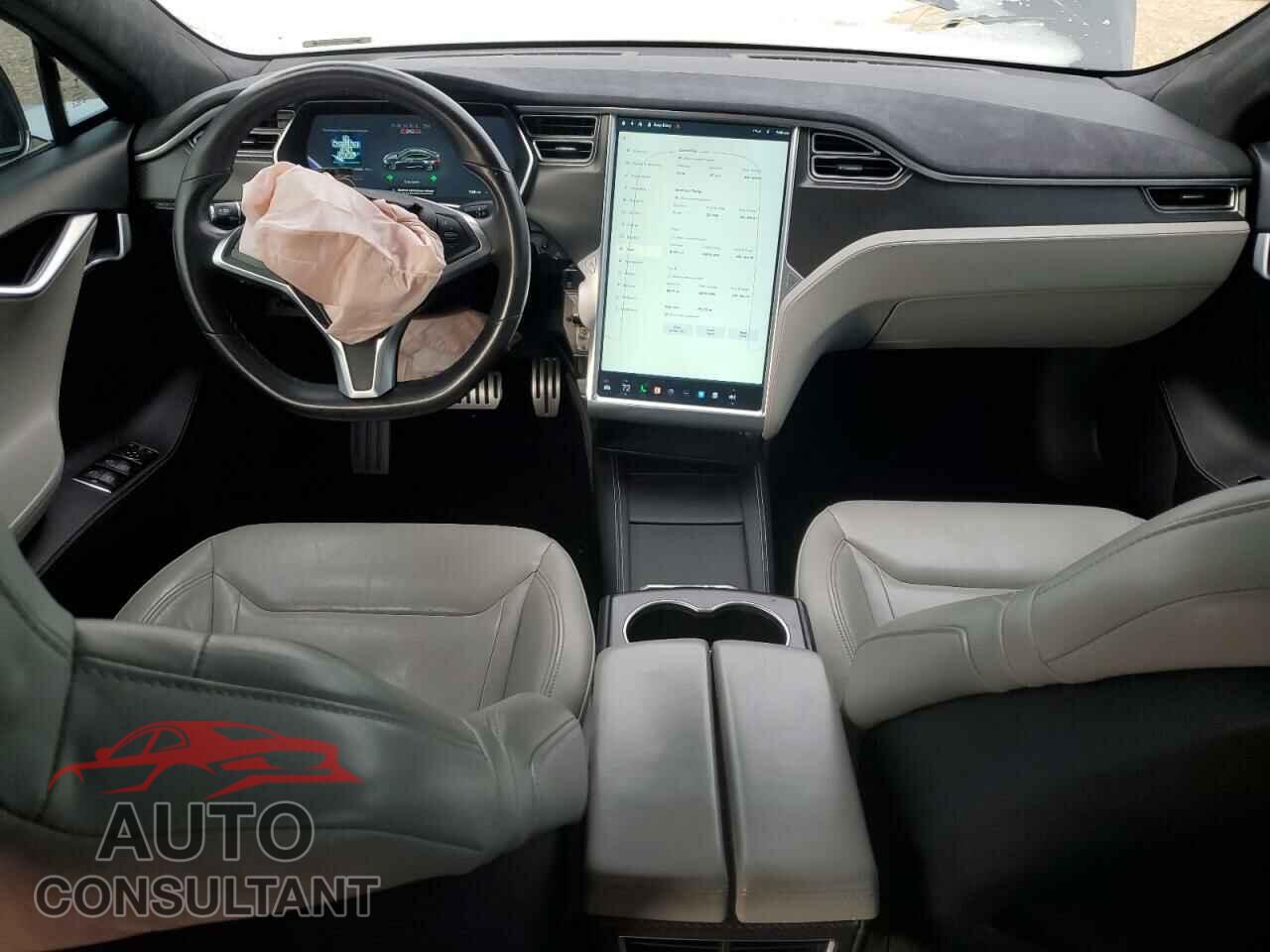 TESLA MODEL S 2015 - 5YJSA1E48FF113079