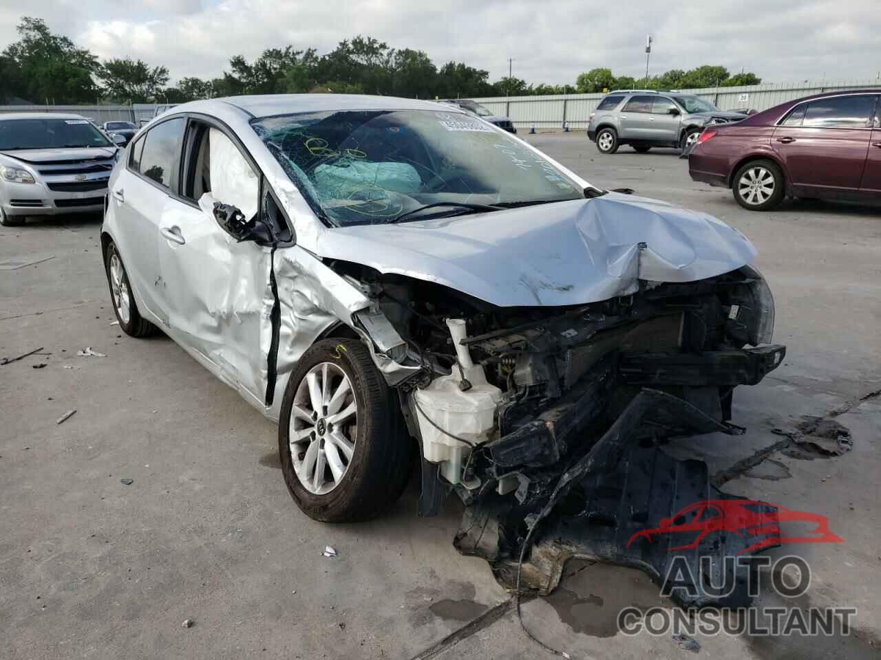 KIA FORTE 2017 - 3KPFL4A72HE117019