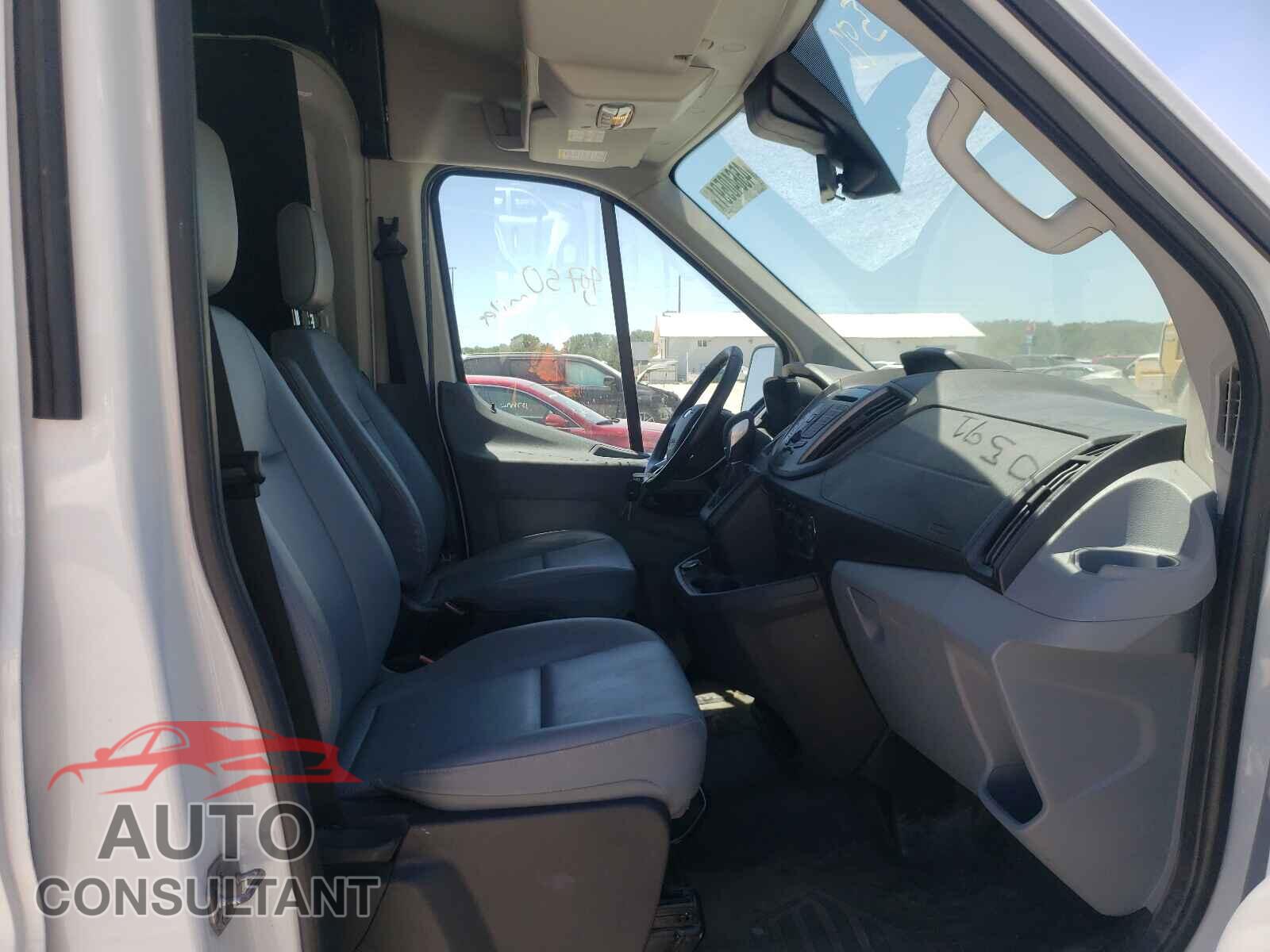 FORD TRANSIT CO 2017 - 1FTYR2CM3HKA65847