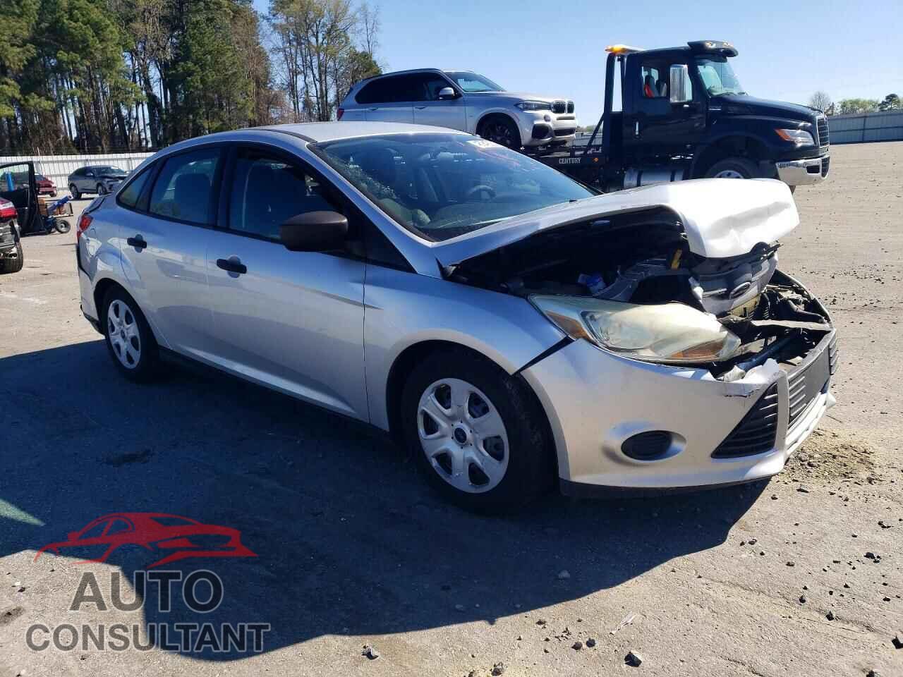 FORD FOCUS 2014 - 1FADP3E23EL115177