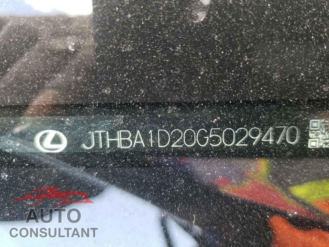 LEXUS IS 2016 - JTHBA1D20G5029470