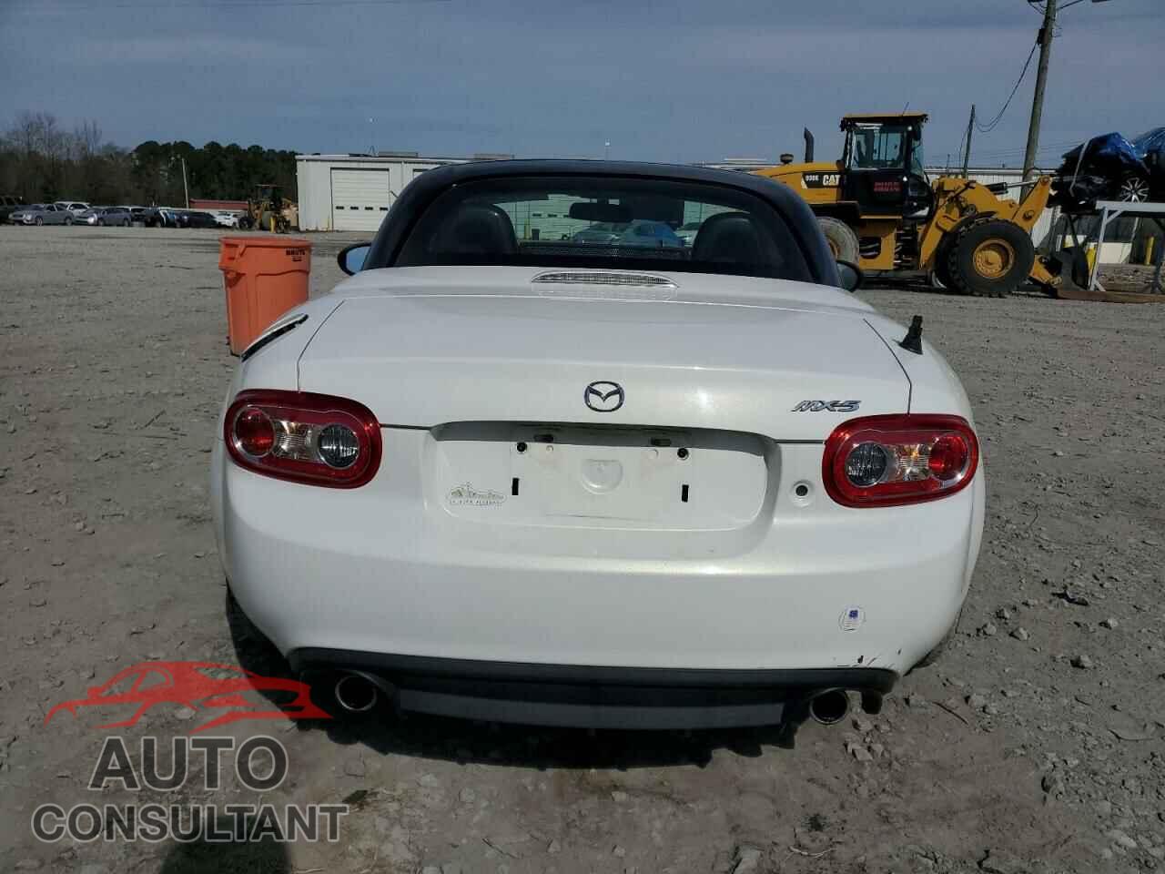 MAZDA MX5 2013 - JM1NC2MF8D0233251