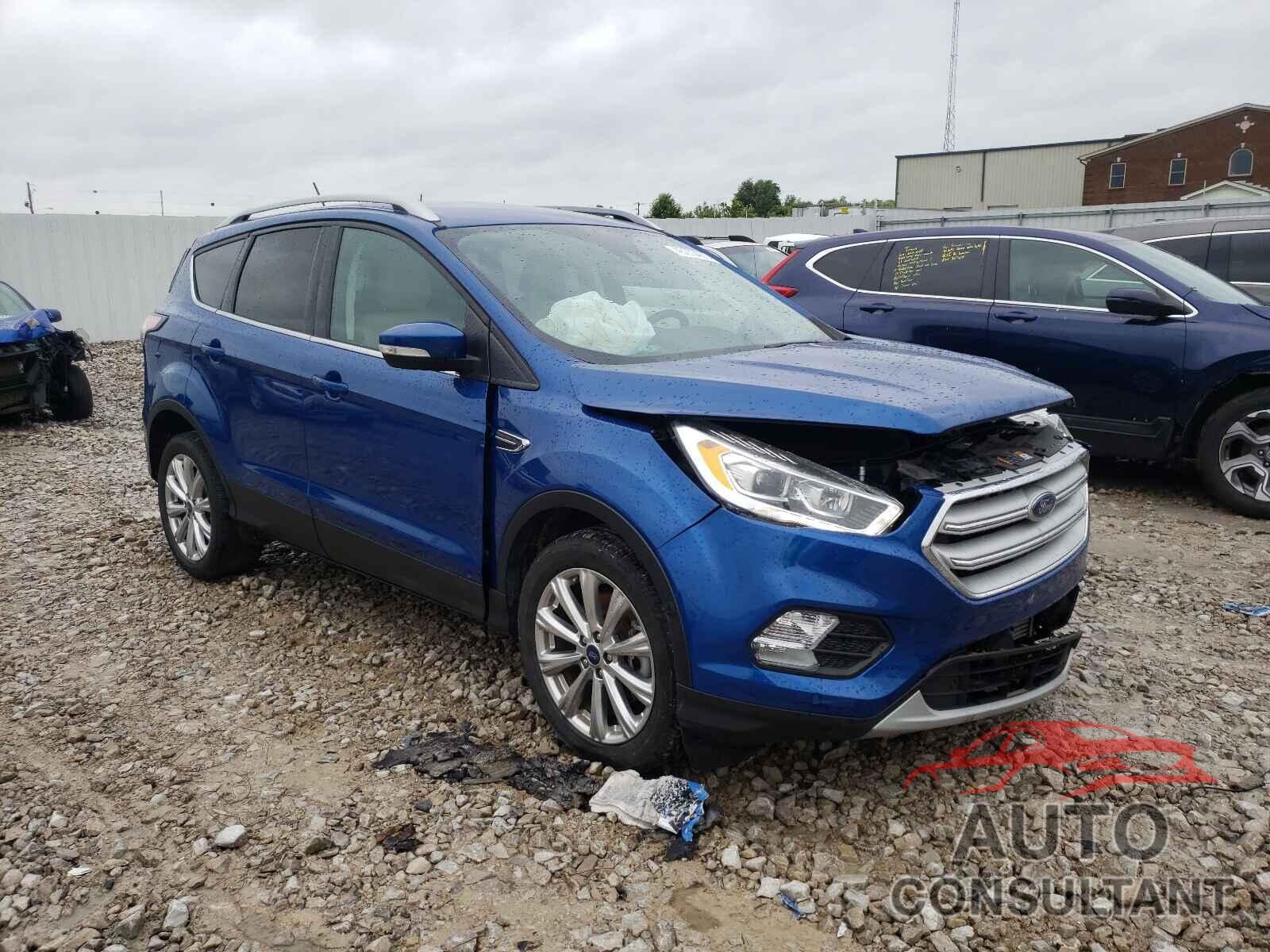 FORD ESCAPE 2018 - 1FMCU9J91JUA12733