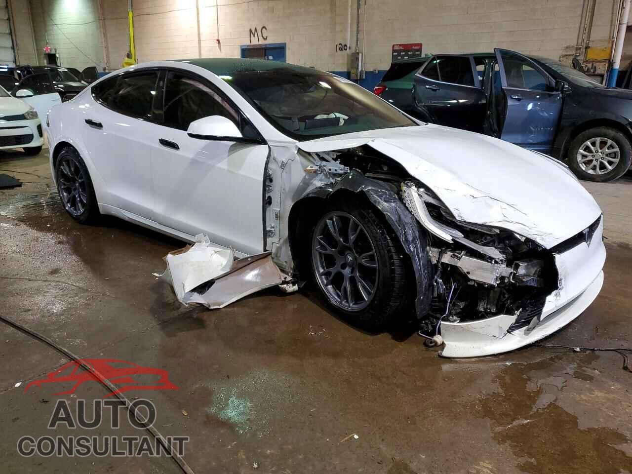 TESLA MODEL S 2022 - 5YJSA1E5XNF471601