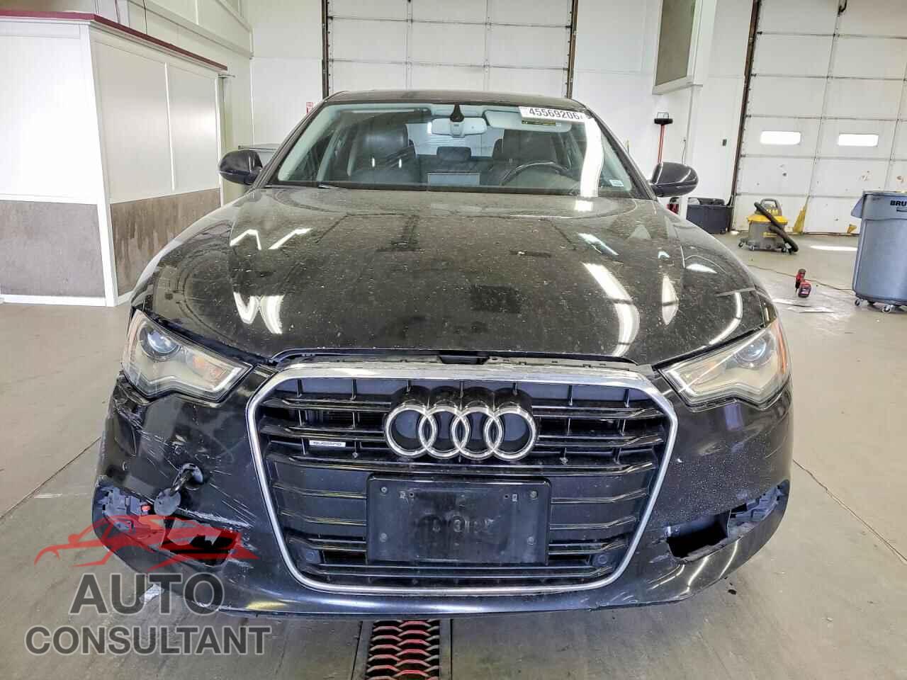 AUDI A6 2013 - WAUGFAFC0DN076022