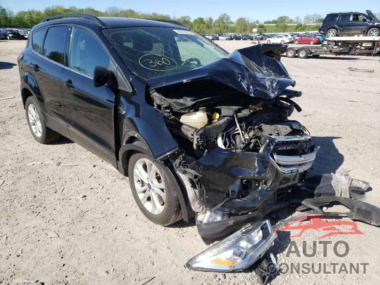 FORD ESCAPE 2017 - 1FMCU9G99HUC64912