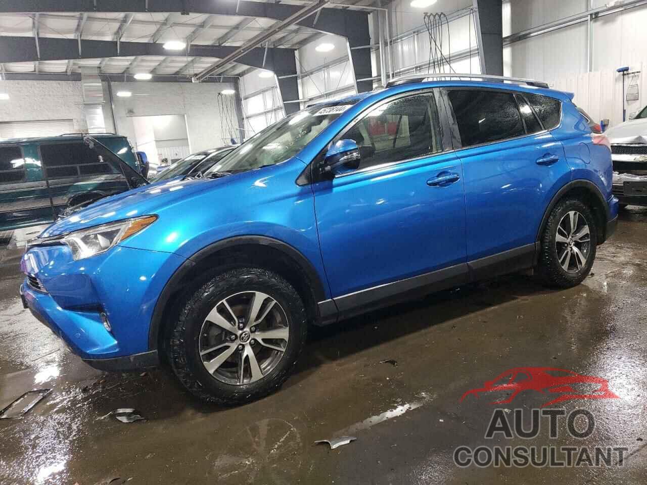TOYOTA RAV4 2018 - JTMRFREV3JJ735761