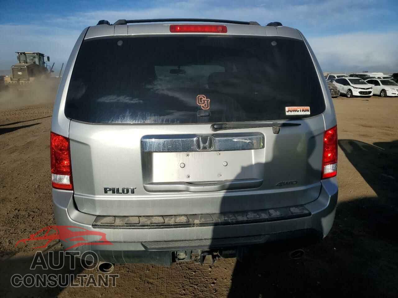 HONDA PILOT 2012 - 5FNYF4H48CB057794