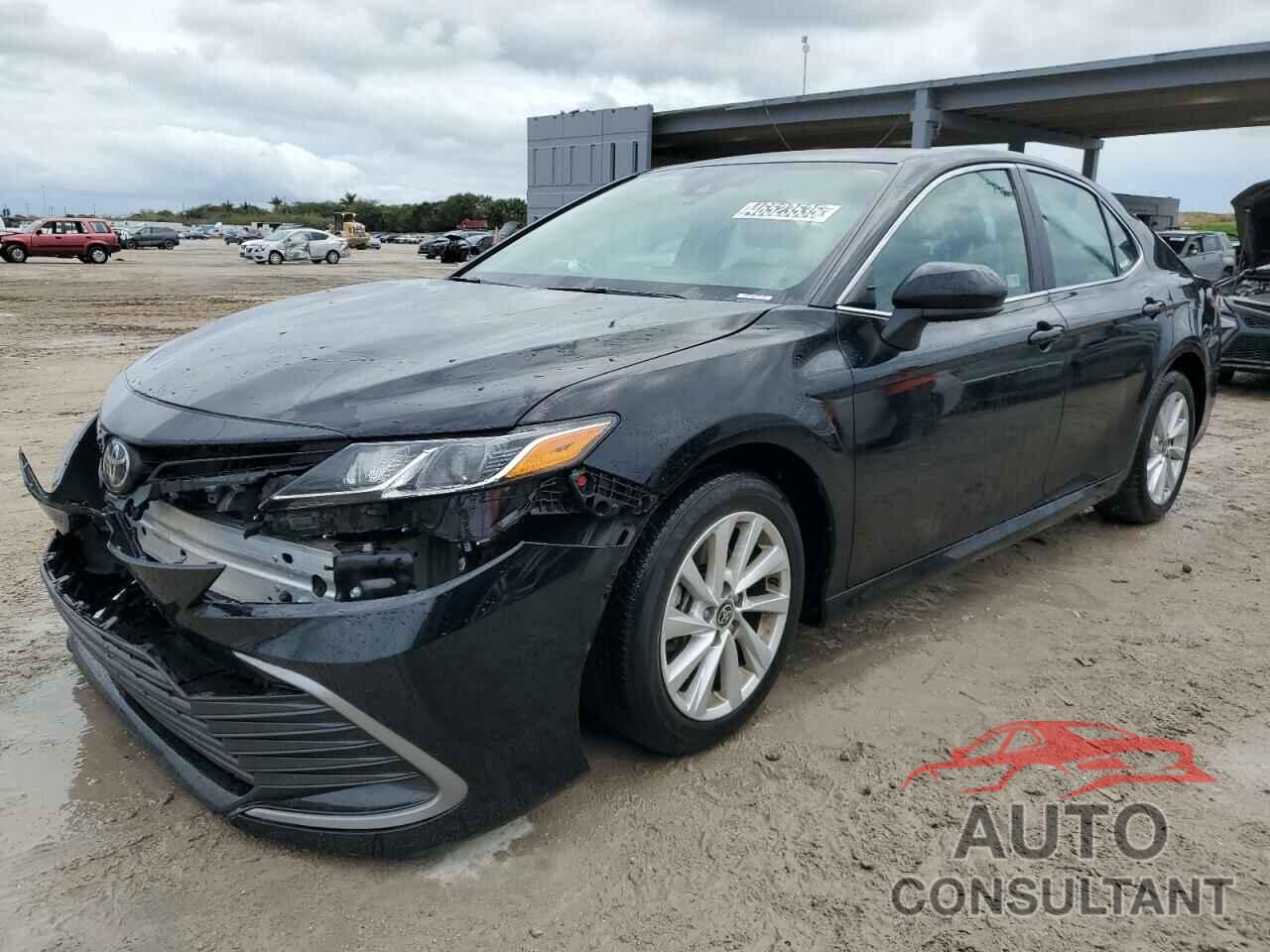 TOYOTA CAMRY 2024 - 4T1C11AKXRU198197