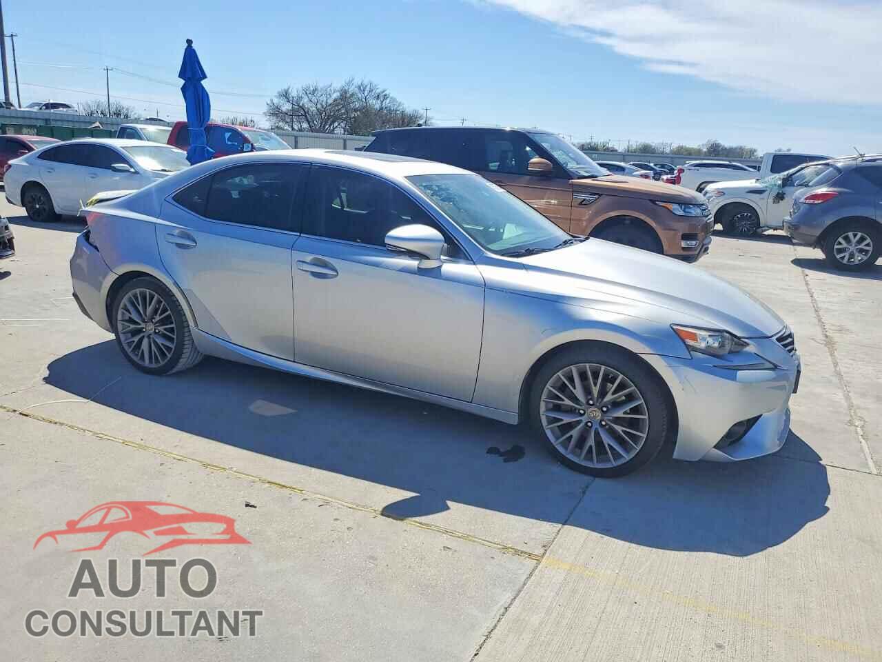 LEXUS IS 2015 - JTHBF1D20F5052716
