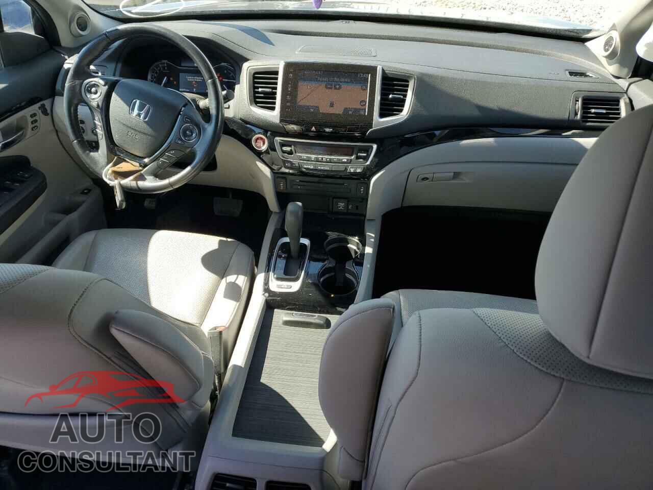 HONDA RIDGELINE 2019 - 5FPYK3F76KB004858