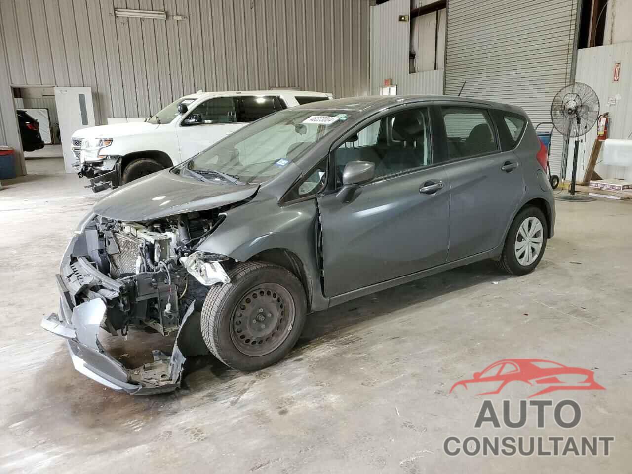 NISSAN VERSA 2018 - 3N1CE2CP3JL352628