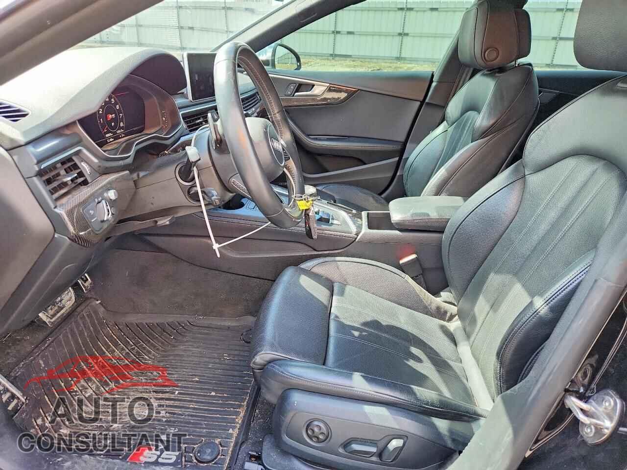 AUDI S5/RS5 2018 - WAUC4CF50JA036558