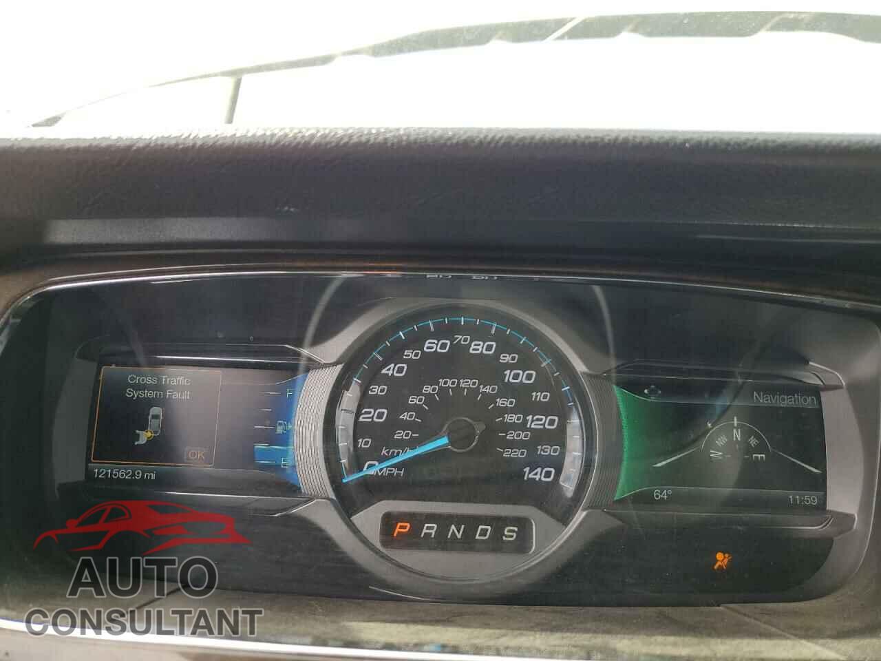 FORD TAURUS 2018 - 1FAHP2F85JG126313
