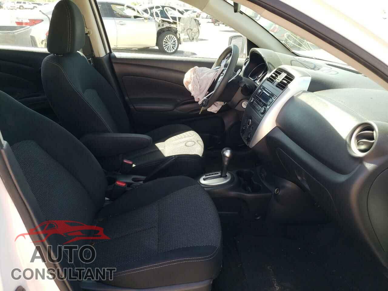 NISSAN VERSA 2017 - 3N1CN7AP2HL860776