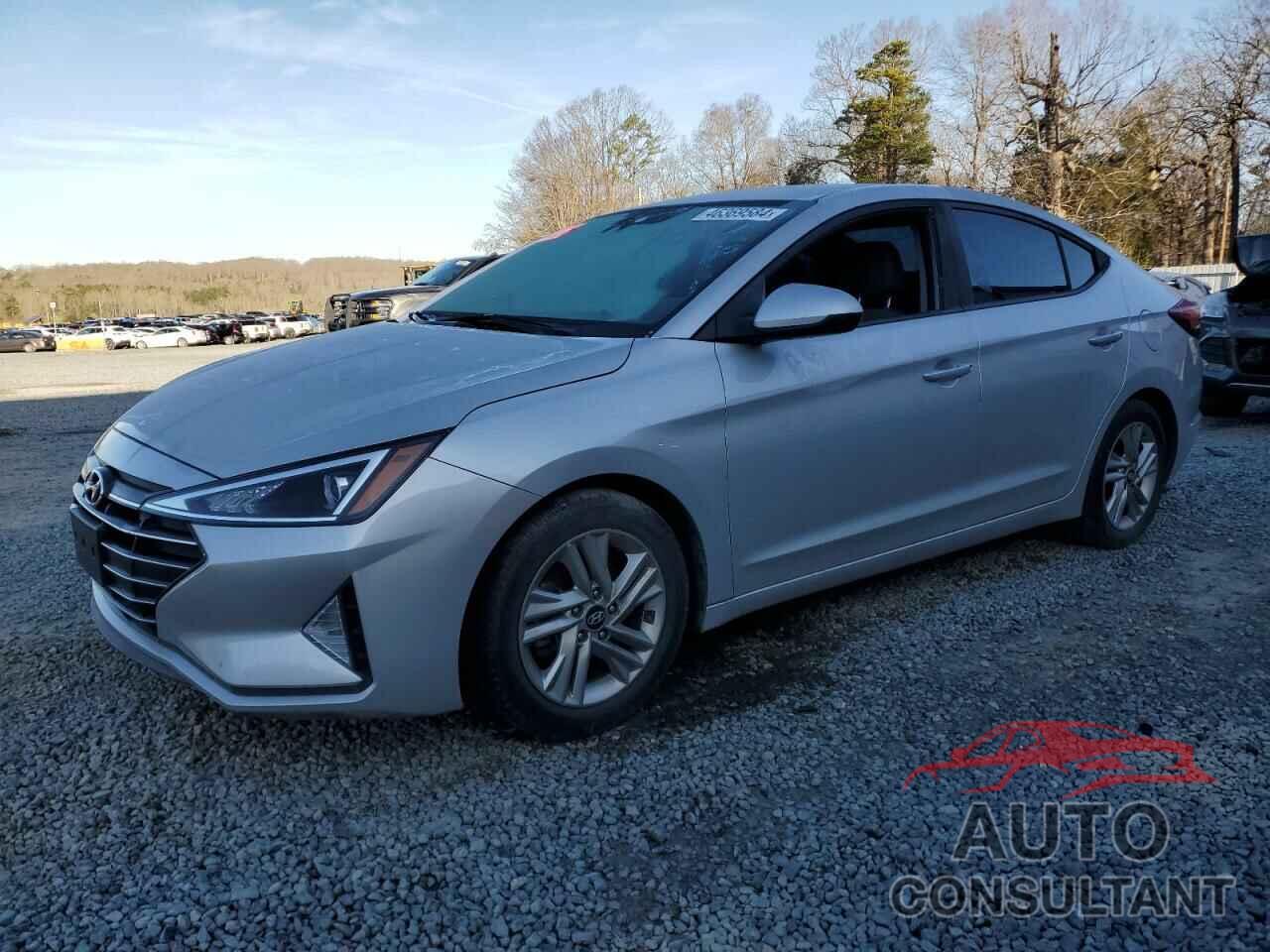 HYUNDAI ELANTRA 2019 - 5NPD84LF1KH417893