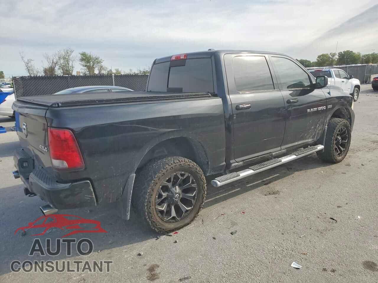 DODGE RAM 1500 2012 - 1C6RD7MT3CS274270