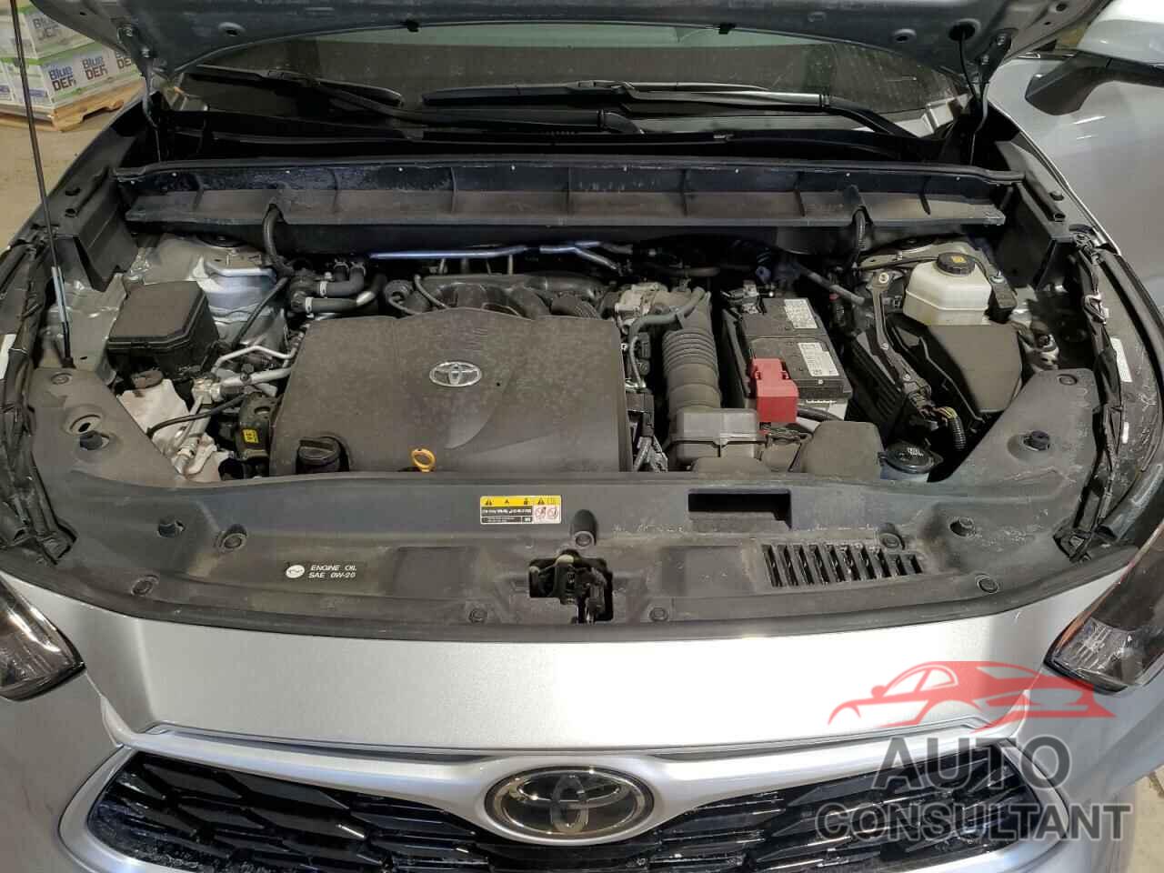 TOYOTA HIGHLANDER 2022 - 5TDHZRBH8NS164424