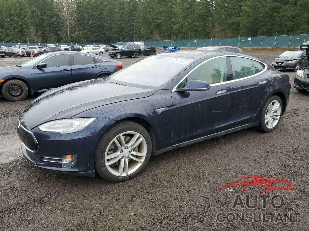TESLA MODEL S 2013 - 5YJSA1CN7DFP22026