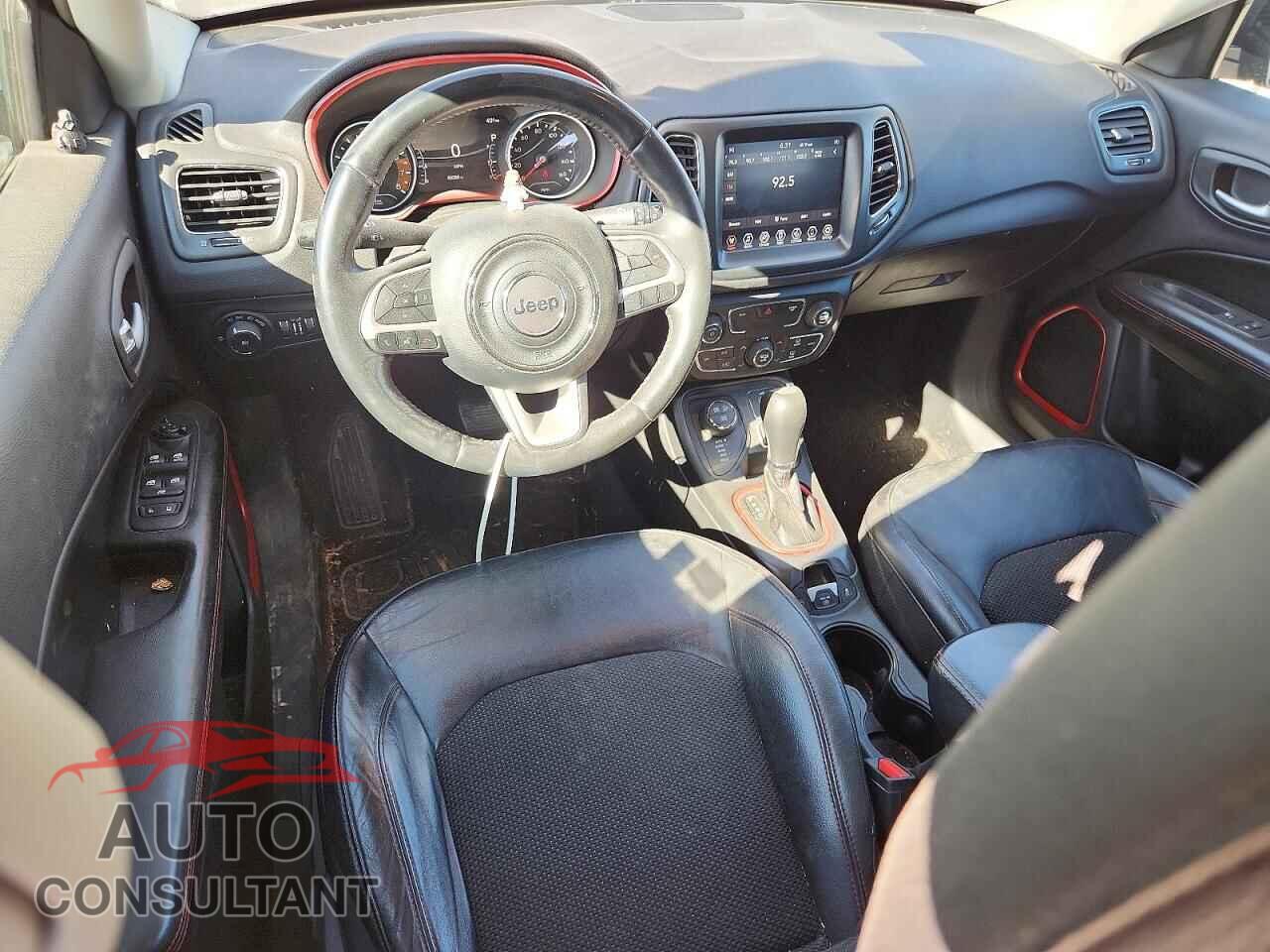 JEEP COMPASS 2017 - 3C4NJDDB1HT659029