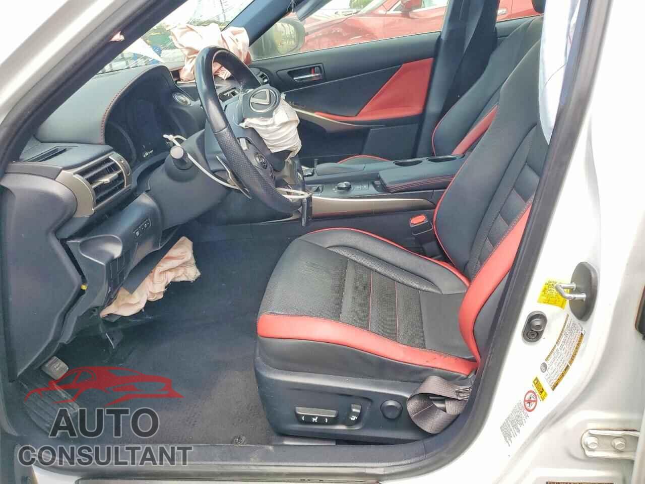 LEXUS IS 2015 - JTHBF1D25F5057054