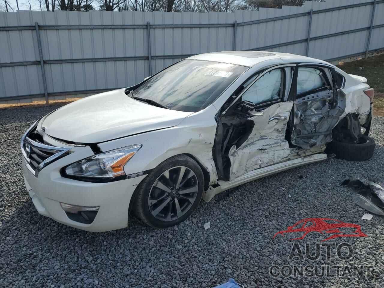NISSAN ALTIMA 2015 - 1N4AL3AP9FC263366