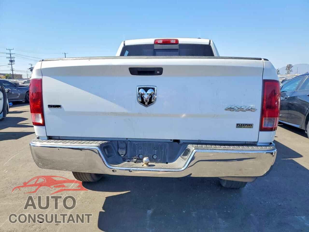DODGE RAM 1500 2012 - 1C6RD7GP7CS204172