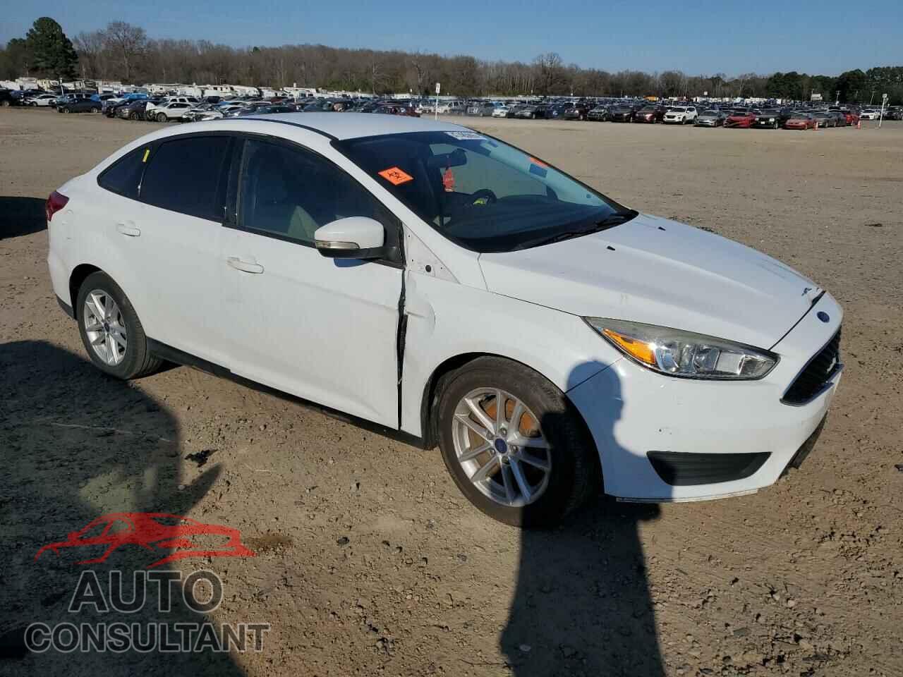 FORD FOCUS 2017 - 1FADP3F26HL241701