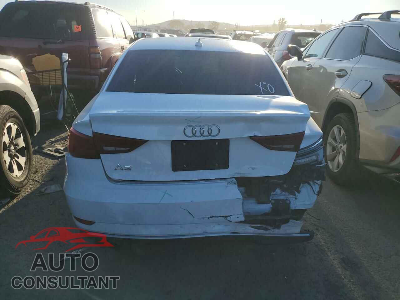 AUDI A3 2017 - WAUAUGFF4H1039996