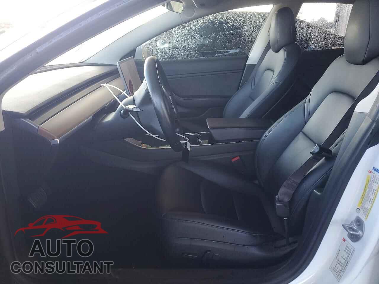TESLA MODEL 3 2018 - 5YJ3E1EA4JF044527
