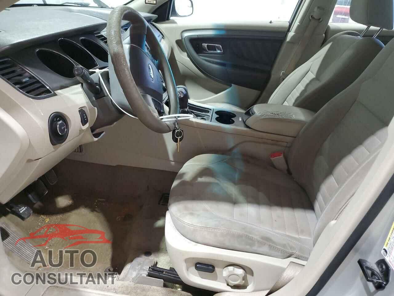 FORD TAURUS 2012 - 1FAHP2DW4CG140711