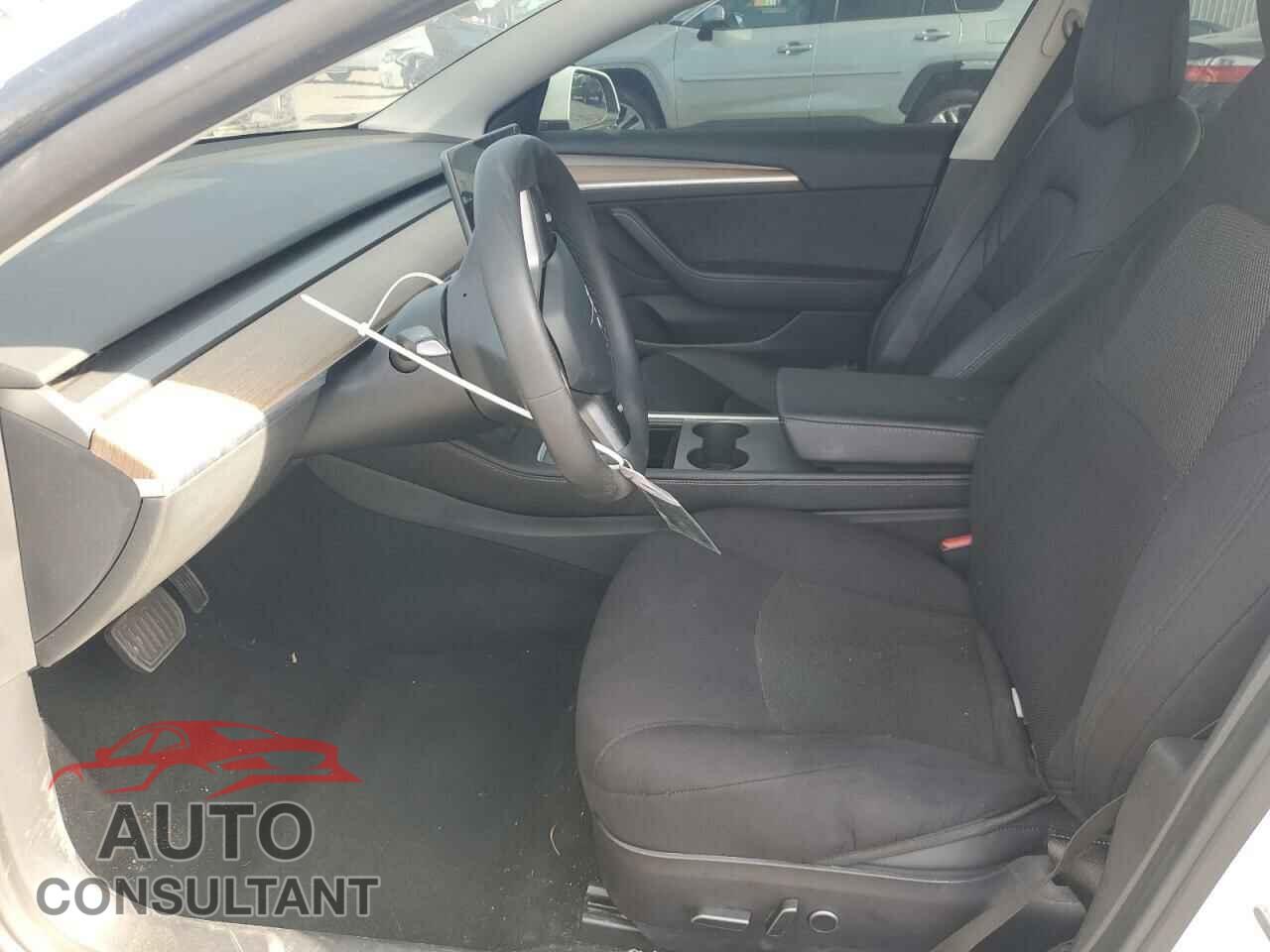 TESLA MODEL 3 2021 - 5YJ3E1EA9MF961676