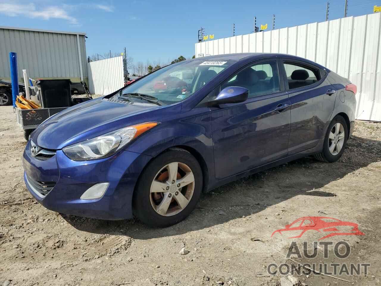 HYUNDAI ELANTRA 2013 - 5NPDH4AE4DH445541