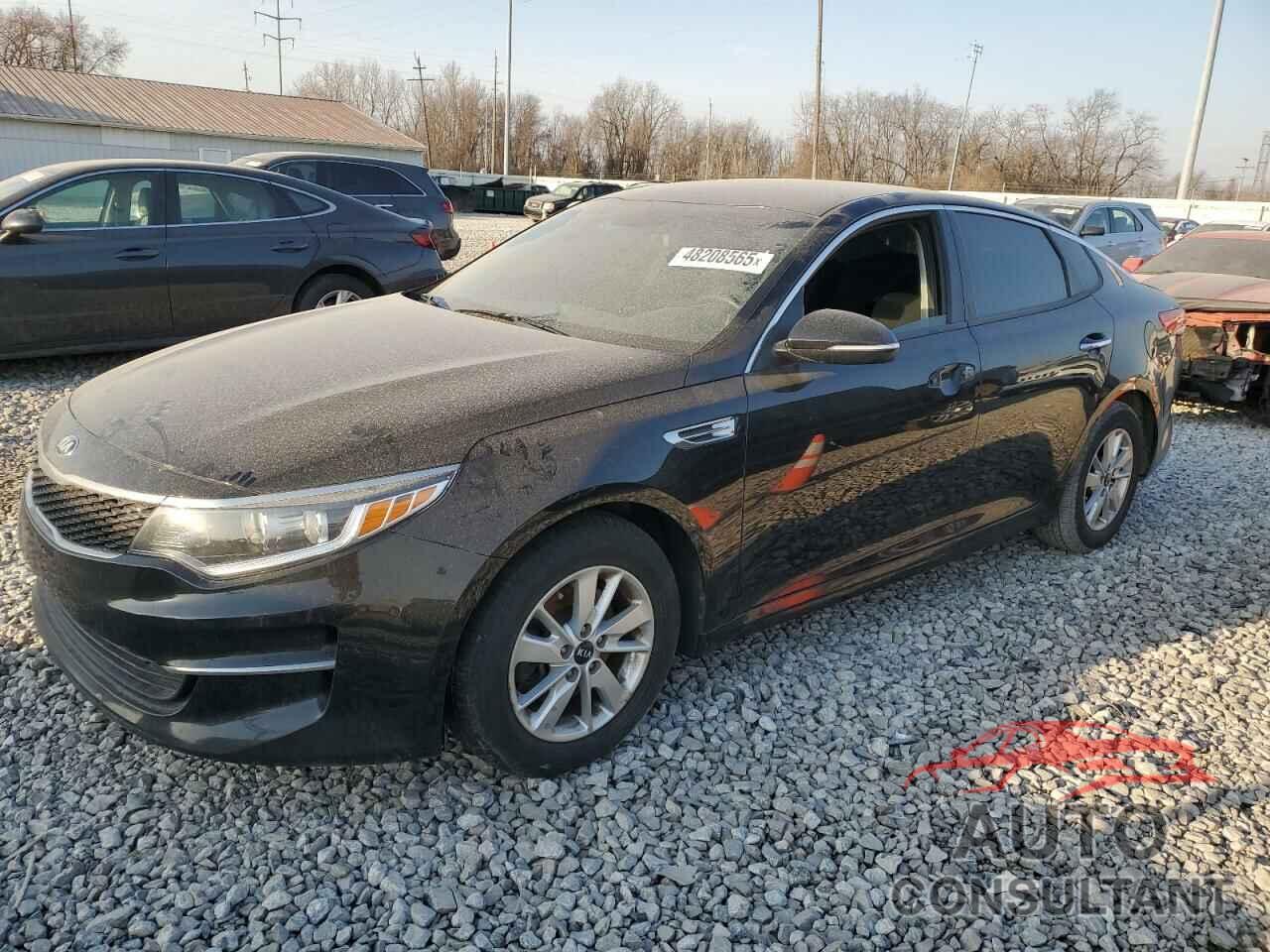 KIA OPTIMA 2017 - KNAGT4L3XH5153452