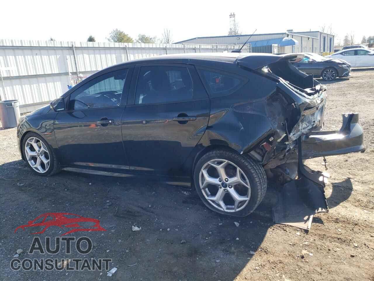 FORD FOCUS 2013 - 1FADP3L94DL240591