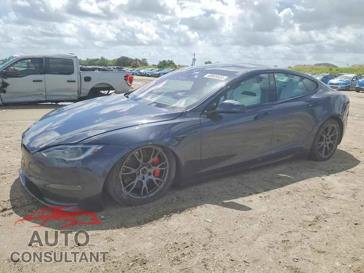 TESLA MODEL S 2024 - 5YJSA1E6XRF538745