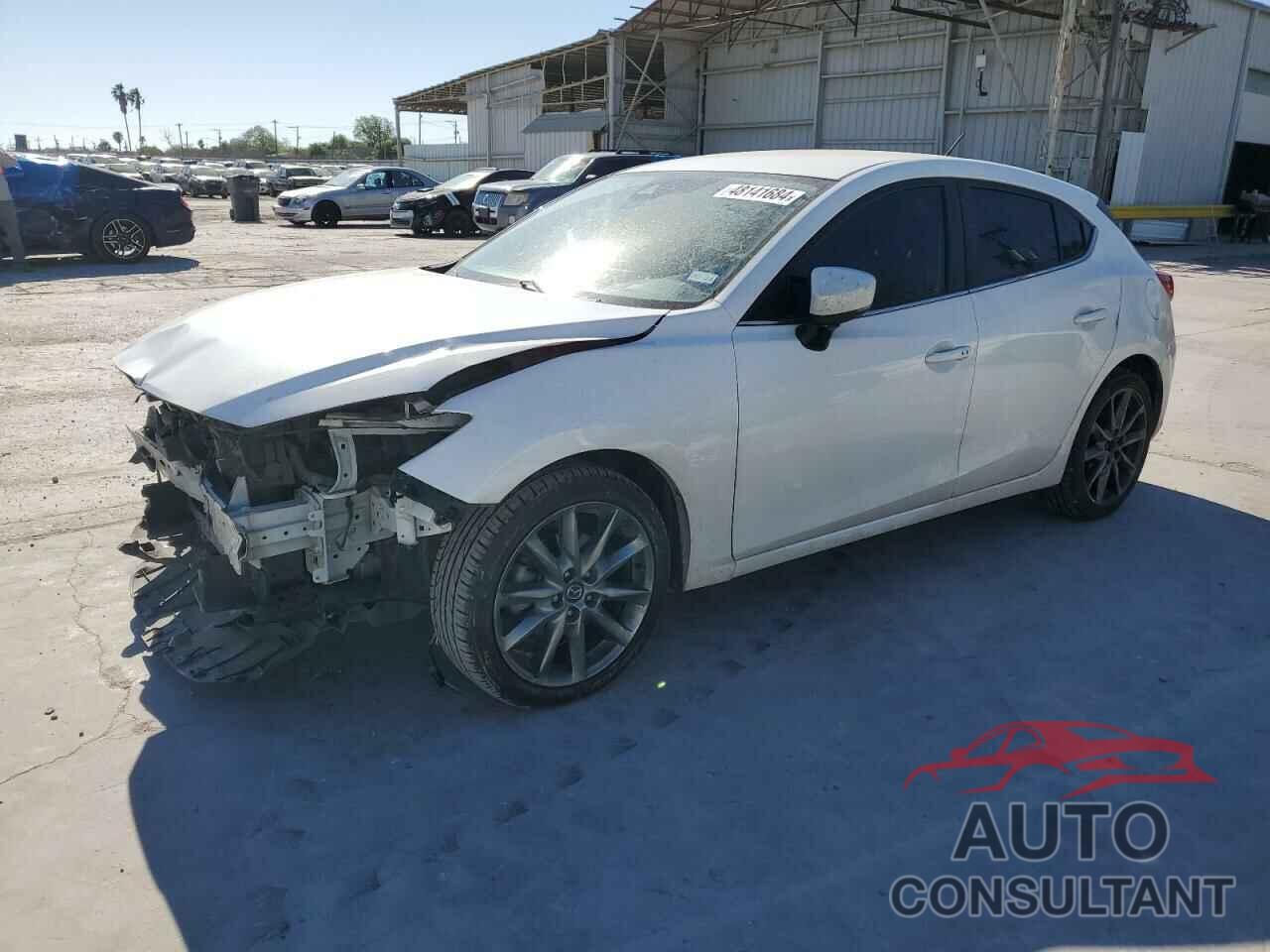 MAZDA 3 2018 - 3MZBN1L36JM199881