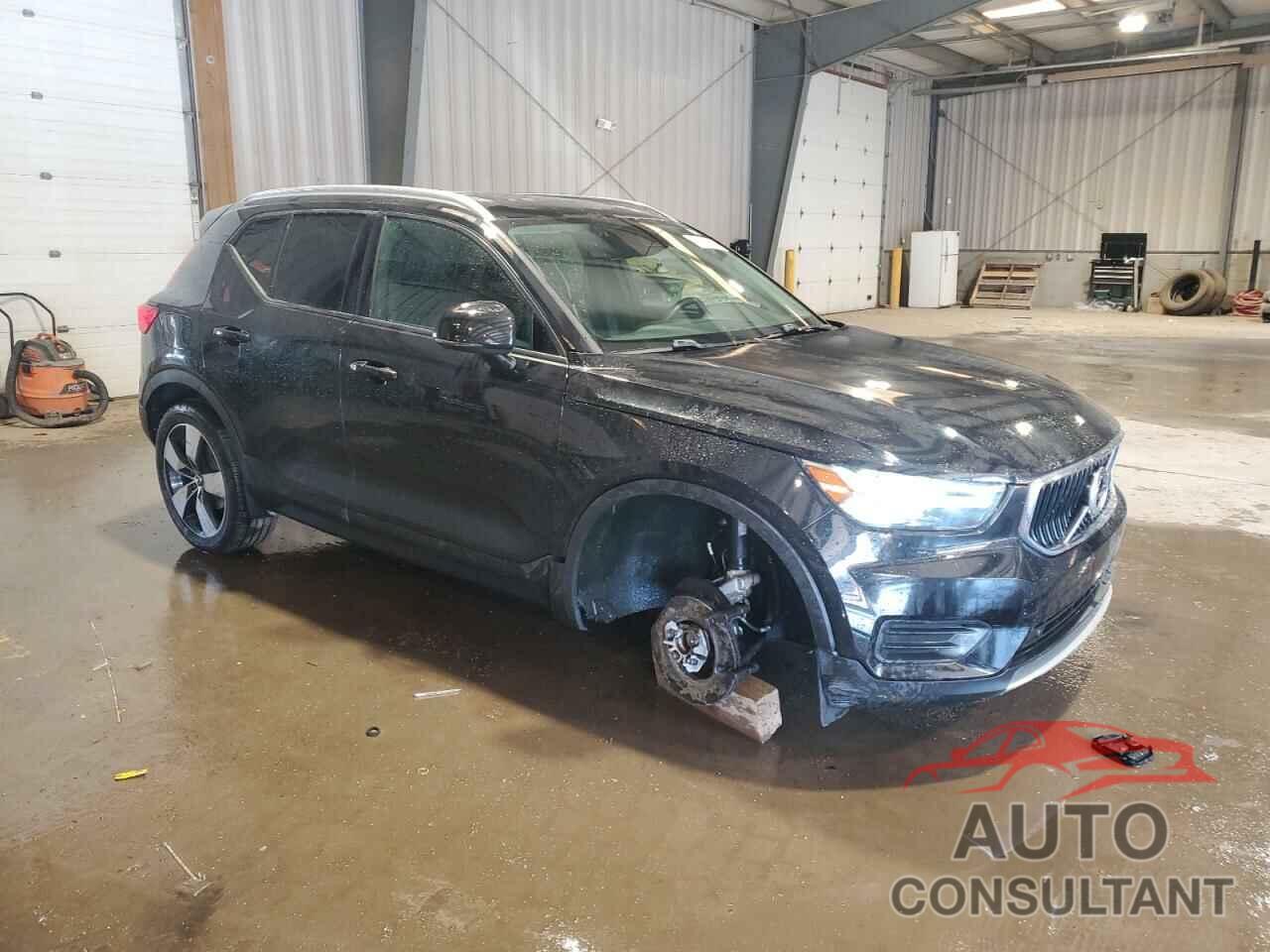 VOLVO XC40 2020 - YV4162UK4L2345595