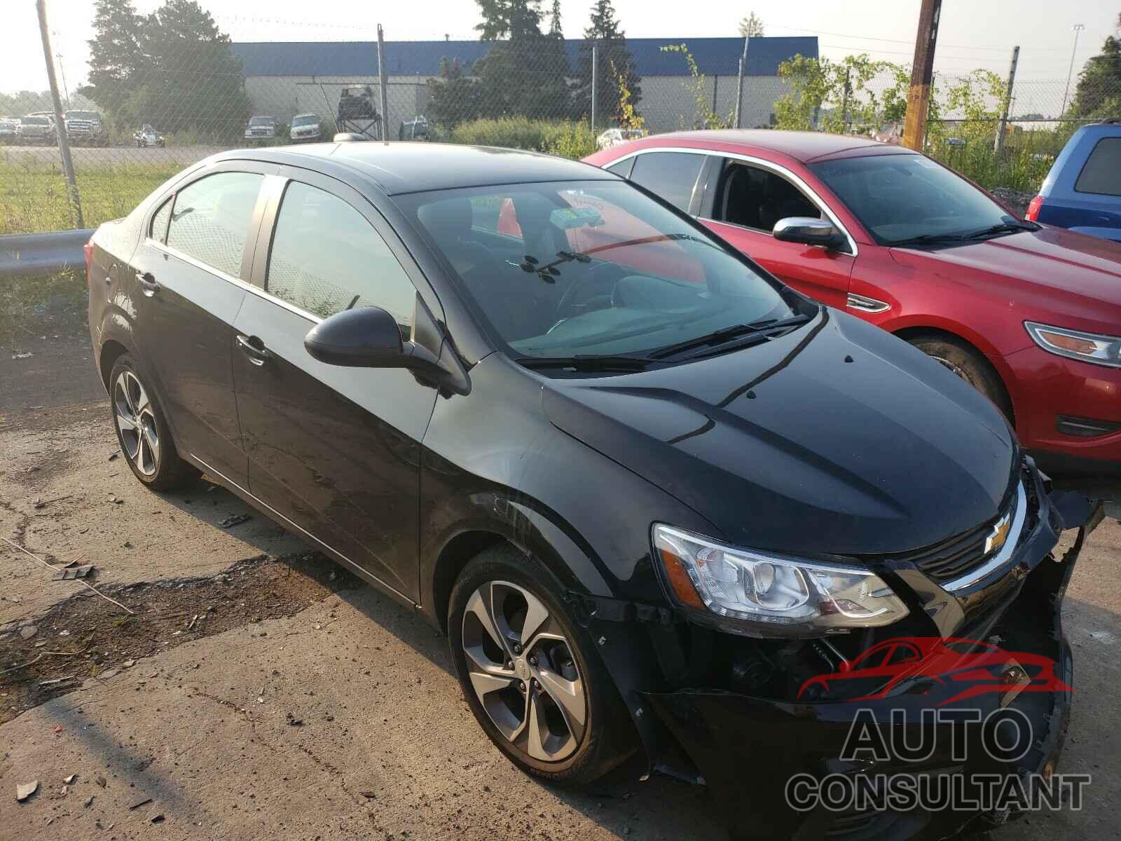 CHEVROLET SONIC 2019 - 1G1JF5SB9K4126277