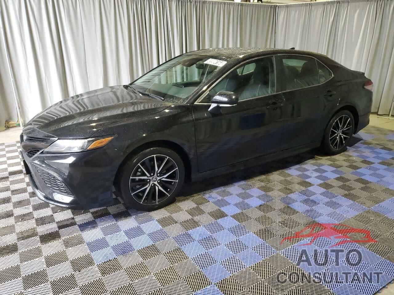 TOYOTA CAMRY 2024 - 4T1G11BK5RU124086